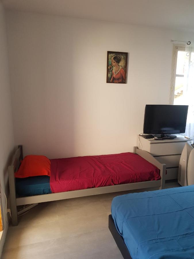 Studio Pour 3 Personnes Au Calme Dans Villa Nice Exterior photo